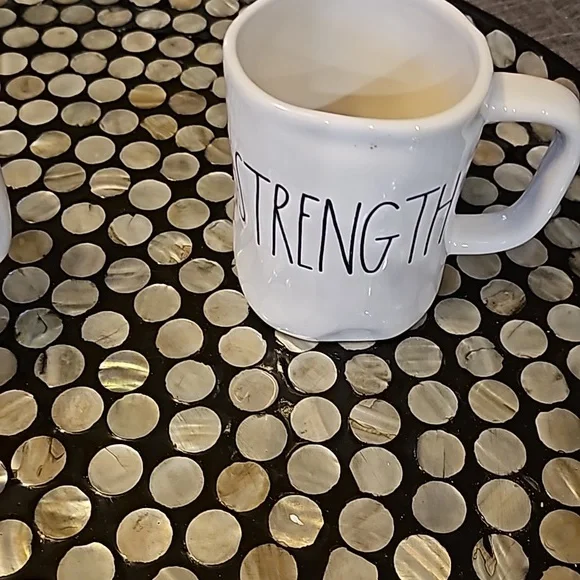 RAE DUNN Coffee Mugs Set Of 4 - Picture 5 of 6